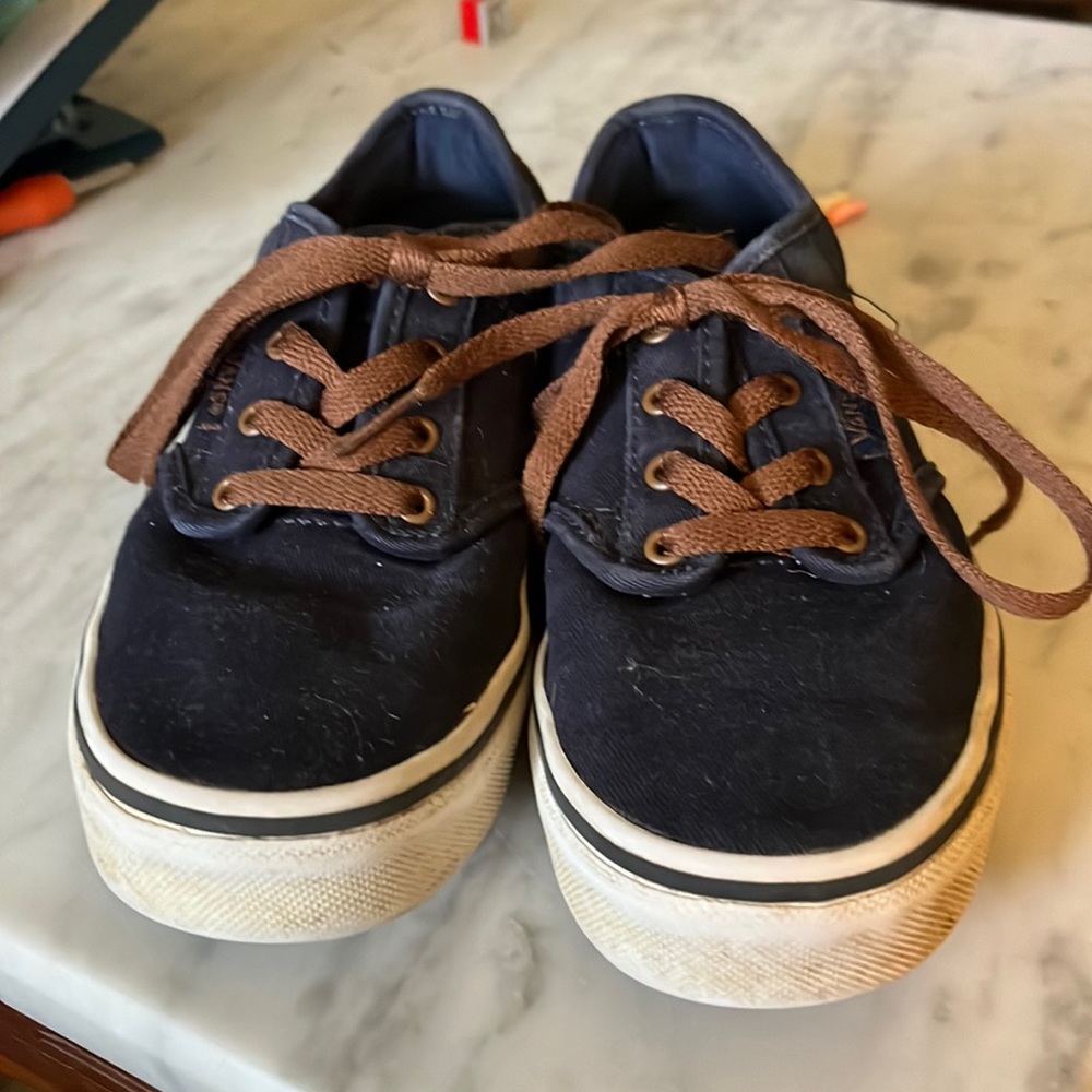 Boys vans size 2. Navy with brown accents